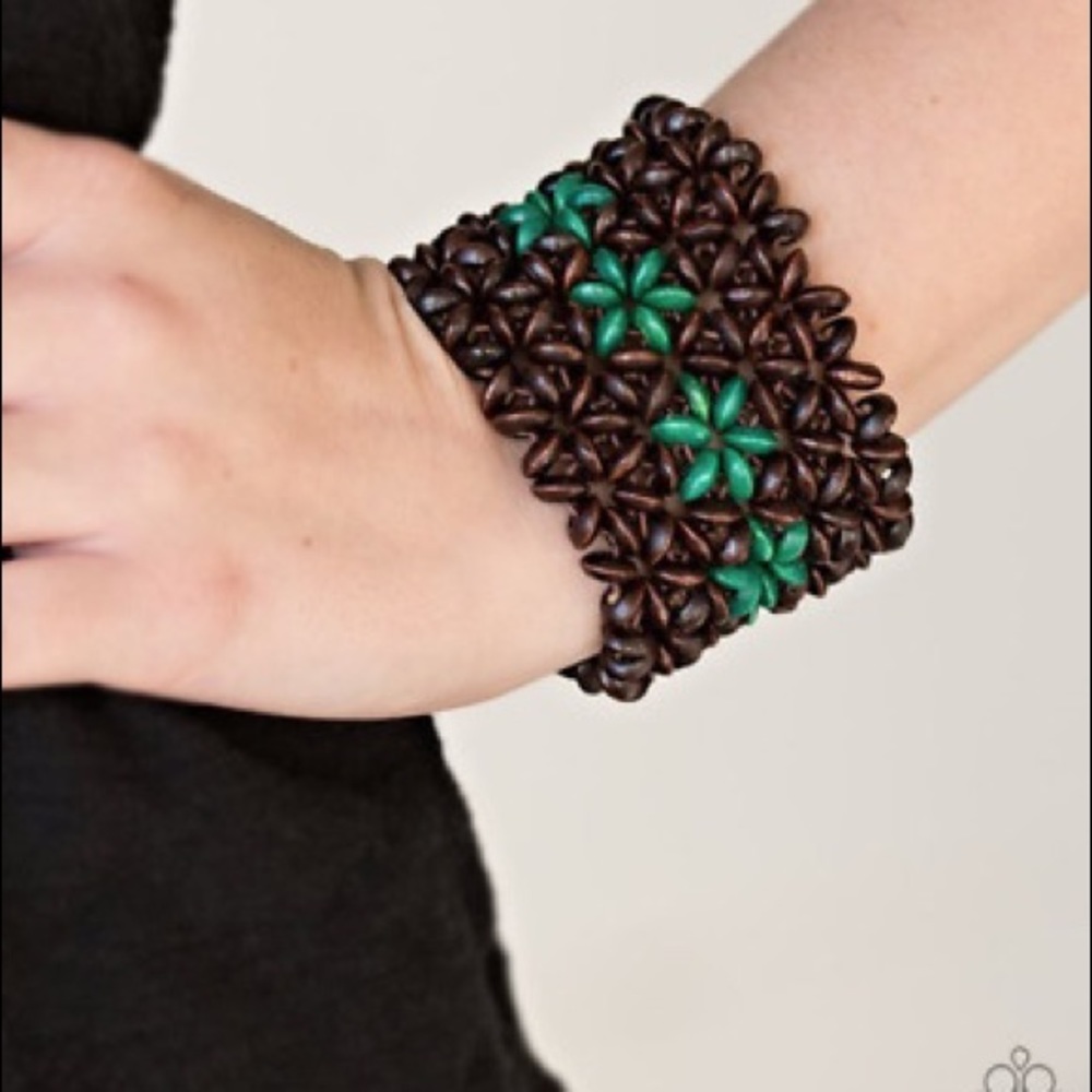 Wood bead